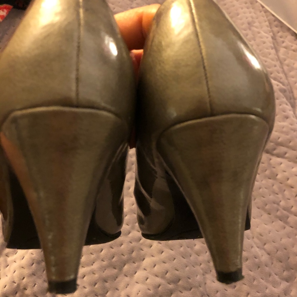 🔴6 for $20🔴Heels! - Picture 3 of 4